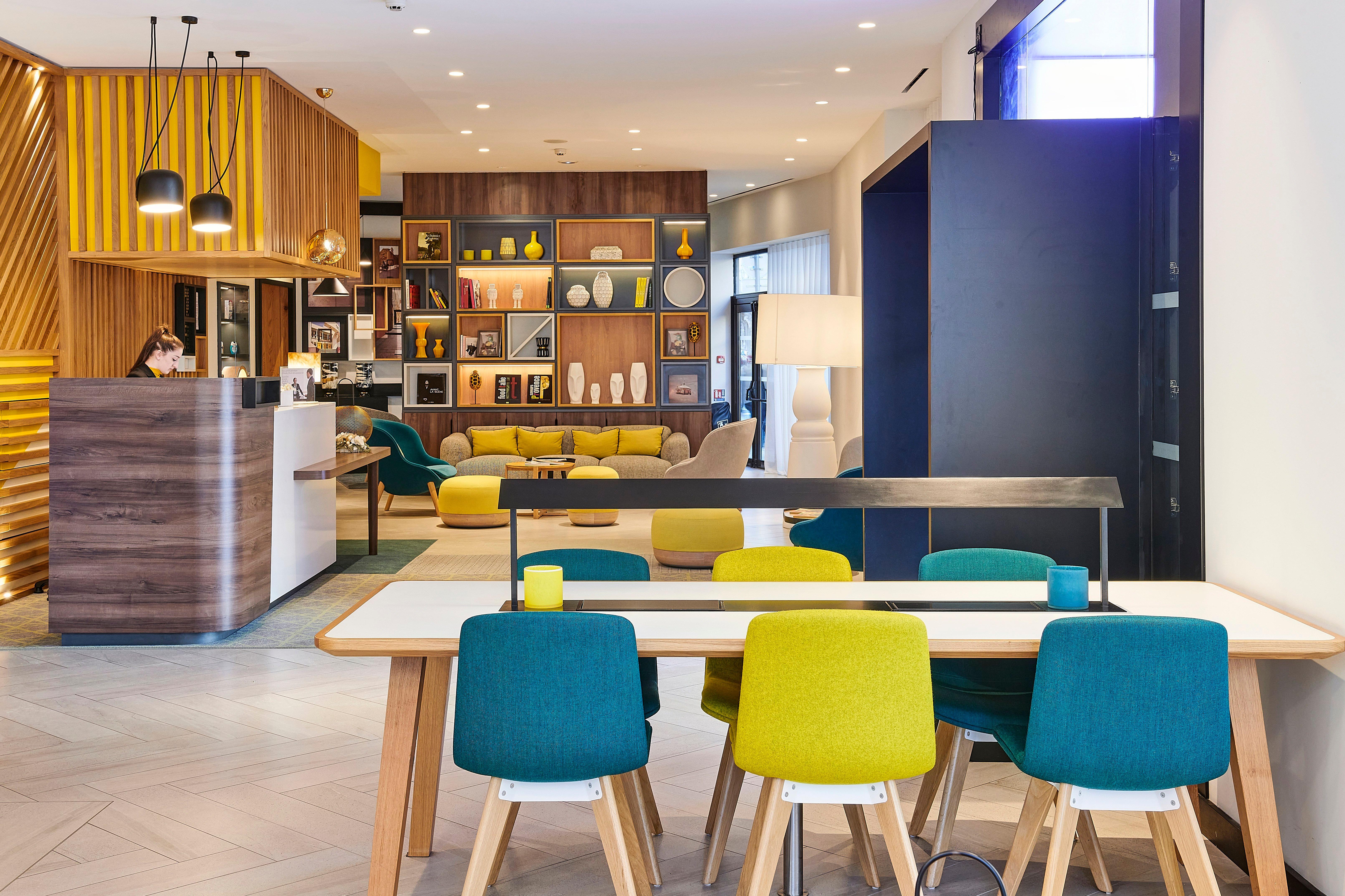 Holiday Inn Nice By Ihg Εξωτερικό φωτογραφία